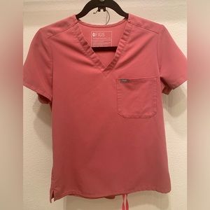 Breast cancer awareness fig scrub set.